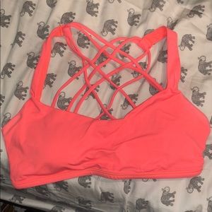 Lululemon sports bra